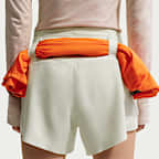 나이키 ACG 여성 드라이 핏 미드라이즈 브리프 라인드 트레일 러닝 쇼츠