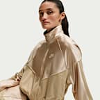 Nike Sportswear Women's Oversized Windrunner Jacket