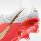 Tacos de fútbol de corte low para terrenos múltiples Nike Tiempo Maestro Academy