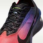 Chaussure de course sur route Nike Vaporfly 4 Glam pour femme