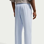 Calças de lã cardada de bainha aberta Nike Solo Swoosh para homem