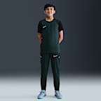 Nike Academy Older Kids' Dri-FIT Football Top