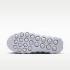 Nike Mind 002 Men's Pregame Shoes