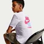 Nike Sportswear Older Kids' T-Shirt