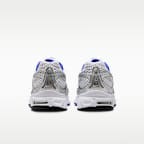 나이키 에어맥스 모토 2K 남성 신발