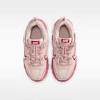 Nike Vomero 5 Younger Kids' Shoes with Reflective Design Accents