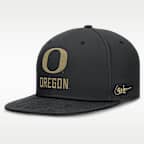Gorra universitaria Nike Dri-FIT ajustable para hombre Oregon Alt