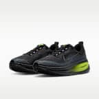 나이키 보메로 18 GORE-TEX 남성 생활 방수 로드 러닝화, 반사 디자인 포인트