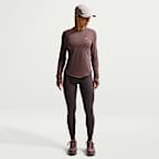 Playera de correr de manga larga de cuello redondo Dri-FIT UV para mujer Nike Swift