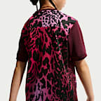 Playera de fútbol de manga corta Dri-FIT Nike United Academy para niña talla grande