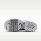 나이키 에어맥스 모토 2K SE 여성 신발