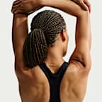 Bra deportivo con almohadilla de media sujeción para mujer Nike Swoosh