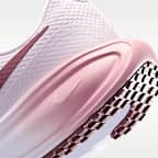 Nike Revolution 8 Women's Road Running Shoes (Wide)