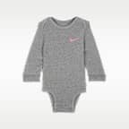 Μακρυμάνικα ολόσωμα φορμάκια Nike Baby Essentials για βρέφη (συσκευασία τριών τεμαχίων)