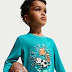 Playera de manga larga Dri-FIT con gráfico para niños talla pequeña Nike