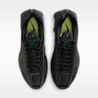 Nike Shox R4 SE Men's Shoes with Reflective Accents