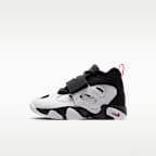 Nike Diamond Turf II Little Kids' Shoes