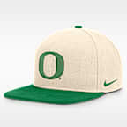 Gorra universitaria Nike Dri-FIT ajustable para hombre Oregon Campus Prep