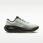 Nike Vomero Plus SE Women's Road Running Shoes