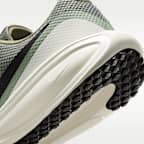 Nike Revolution 8 Men's Road Running Shoes