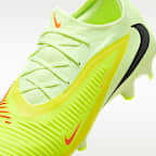 Korki piłkarskie na twardą murawę Nike Phantom 6 Low Pro