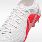 Tacos de fútbol para terreno firme de corte low Nike Tiempo Maestro Elite