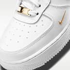 ナイキ エア フォース 1 '07 エッセンシャル ウィメンズシューズ