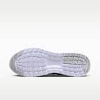 ナイキ エア マックス ニュアクシス メンズシューズ