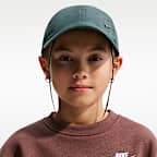 Nike Dri-FIT Club ongestructureerde pet met metalen Swoosh voor kids