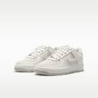 Nike Air Force 1 Older Kids' Shoes