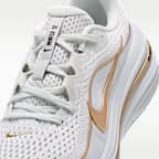 Tenis de correr en pavimento Nike para mujer Winflo 12