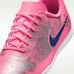 Nike Jr. Mercurial Vapor 16 Club "Vini Jr." Big Kids' Indoor/Court Low-Top Soccer Shoes