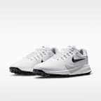 Nike Victory Pro 4 Golf Shoes (Wide)