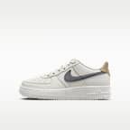 Nike Air Force 1 Older Kids' Shoes