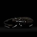 Nike Zoom Vomero 5 Women's Shoe with Reflective Design Accents