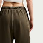 Pants oversized de tiro alto con dobladillo para mujer Nike Studio Fleece Medium Weight