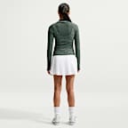 Playera de manga larga con encaje ajustada y corte medio para mujer Nike Sportswear Chill Knit