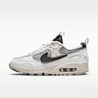 ナイキ エア マックス 90 フューチュラ ウィメンズシューズ