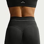 NikeSKIMS Ribbed Seamless Leggings rectos de 86 cm - Mujer
