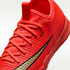 Nike Jr. Mercurial Vapor 17 Academy Big Kids' Indoor/Court Low-Top Soccer Shoes