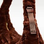 Nike Sportswear Faux Fur Slouchy Bag (19L)