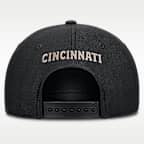 Gorra Nike de la MLB ajustable con estructura A-Frame para hombre Cincinnati Reds Cooperstown Rise