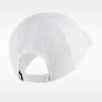 Gorra Futura con visera curva para niños talla pequeña Nike