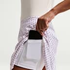 Nike Victory Dri-FIT tennisskjørt med mellomhøyt liv til dame