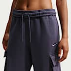 Pants cargo de tiro alto oversized para mujer Nike Studio Fleece Medium Weight