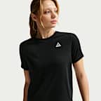 Playera de trail running de manga corta Dri-FIT para mujer Nike ACG