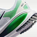 Nike Vomero 18 Men's Road Running Shoes (Wide)