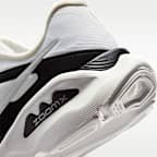 Tenis de correr en pavimento para hombre Nike Structure Plus