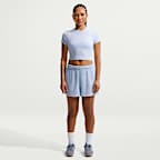 T-shirt recortada Nike Sportswear Chill Knit para mulher