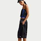 Nike Sportswear Women's Loose Mid-Rise Woven Shorts